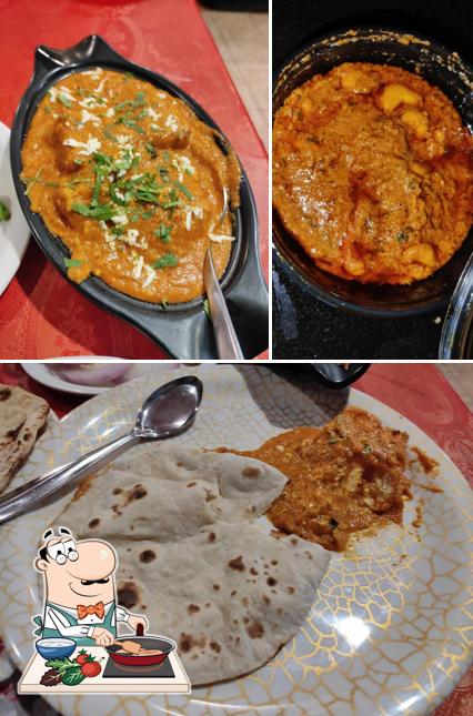 Chicken curry at Punjabi Restaurant (Hotel Anand)Epicure By Punjabi Restaurant