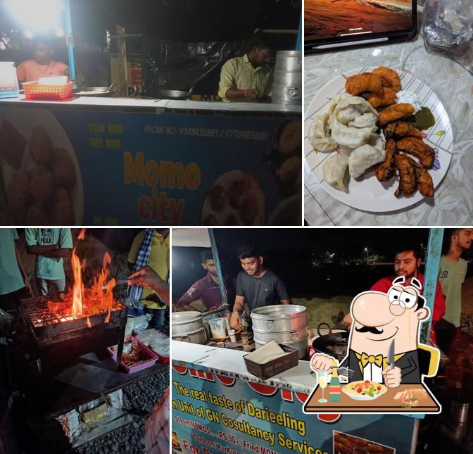 Food at Momo City