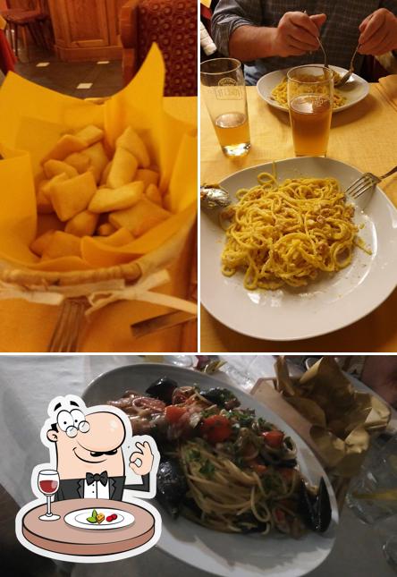 Spaghetti al Pizzeria Spaghetteria dal BAMBOLO