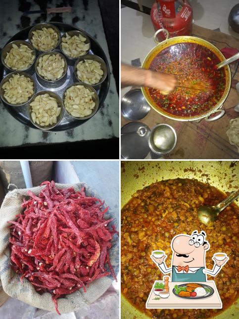 Food at Samrathal Hotel (Pure Veg)