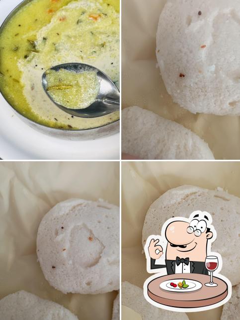 Food at Taaza Tiffins Hanamkonda