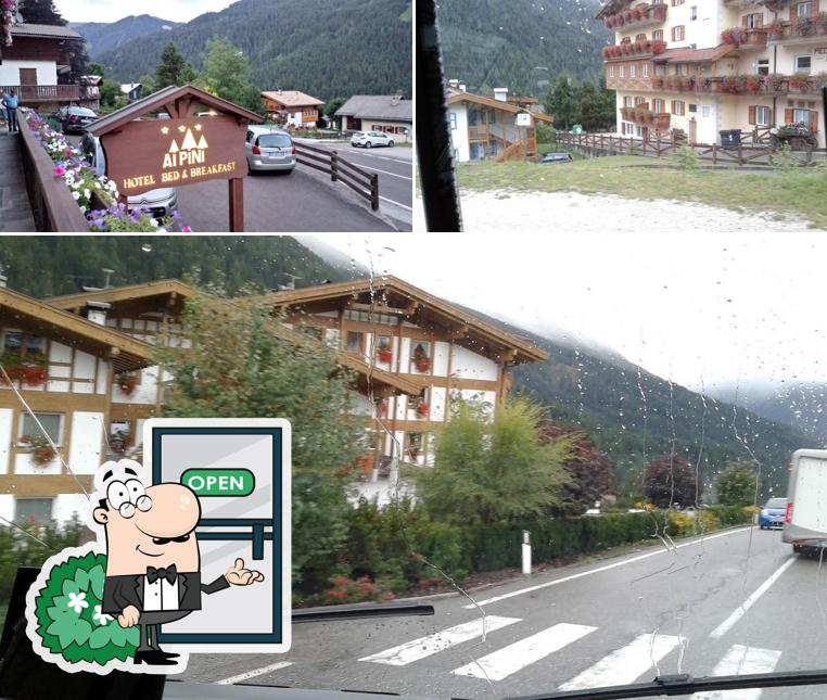 Guarda gli esterni di Hotel Ristorante Ai Pini