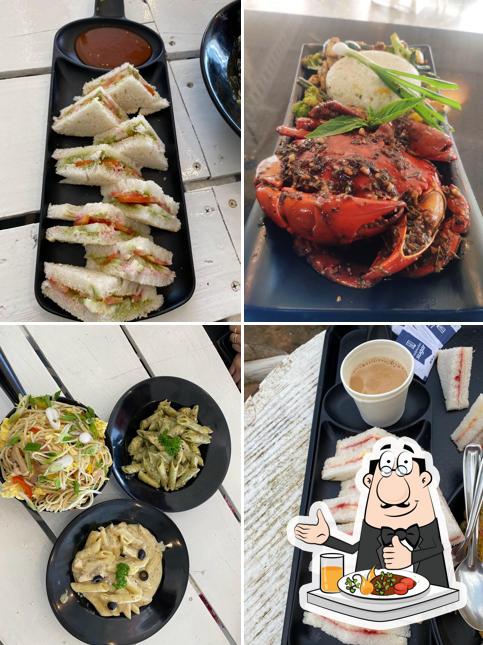Food at Dreamcatcher Glamping Resort / Pawana