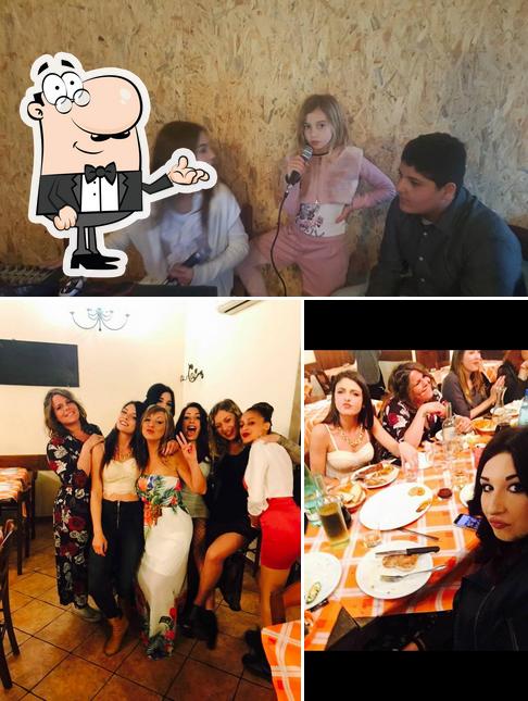 Gli interni di Osteria del castello di Alice Cerveteri