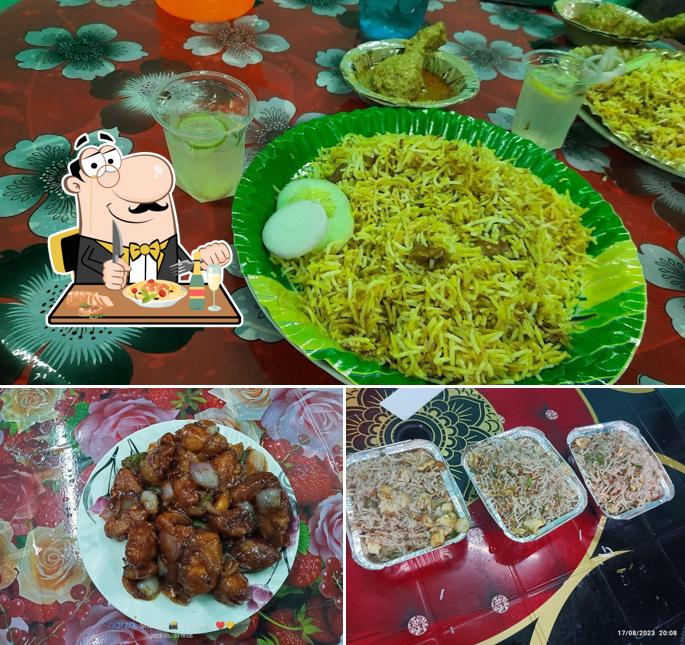 Pad thai at ARAMBAGH FOOD PLAZA