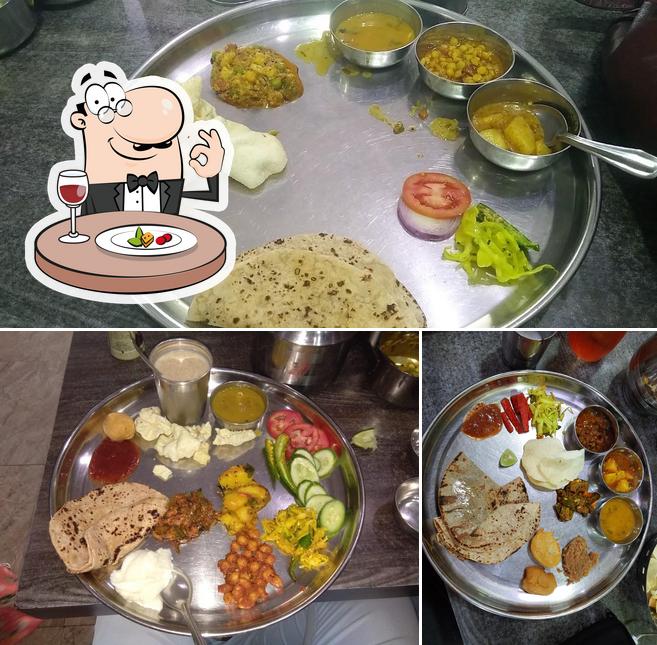 Food at PATEL DINNING HALL & FAMILY RESTAURANT