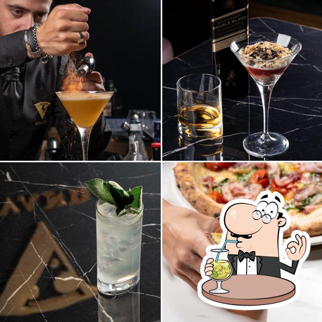 Prenditi un drink dal menu