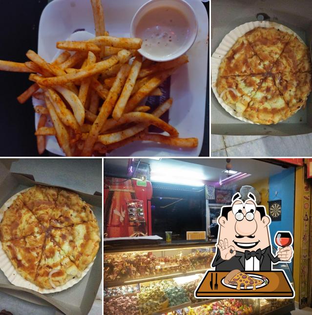 Order different kinds of pizza