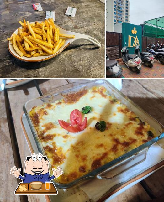 The image of Cafe IDA’s food and exterior
