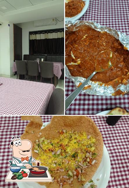 Chicken curry at Hotel Bansuri Family Restaurant & Lodging