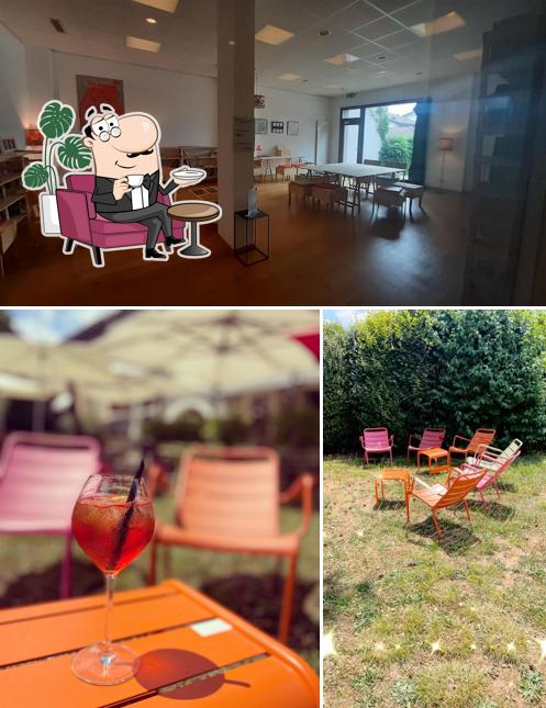 Dai un'occhiata agli interni di SUPERFOOD Smashburger artisanal