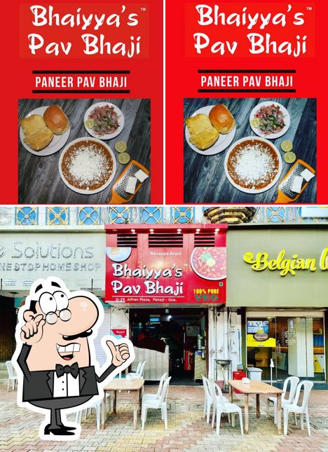 Check out how Bhaiyya's Pav Bhaji looks inside