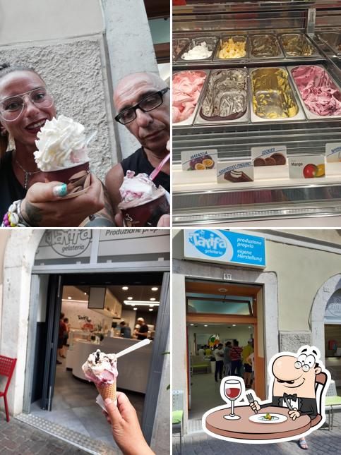 Platti al Gelateria Artigianale Tarifa