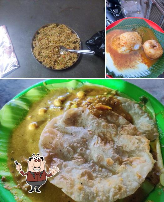 Meals at Hotel Sri Ganesh Bhavan