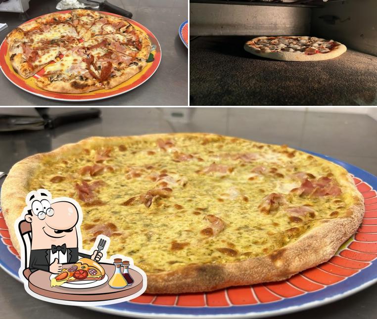 A L’Angolo della Pizza, puoi provare una bella pizza