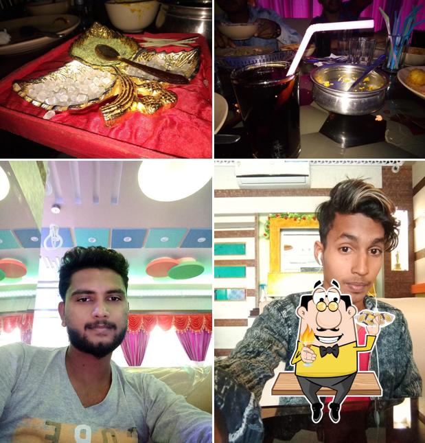 Try out seafood at Golden Inn