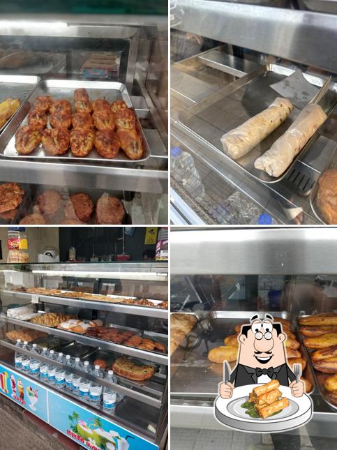Spring rolls at Samosa Bakes & Bites