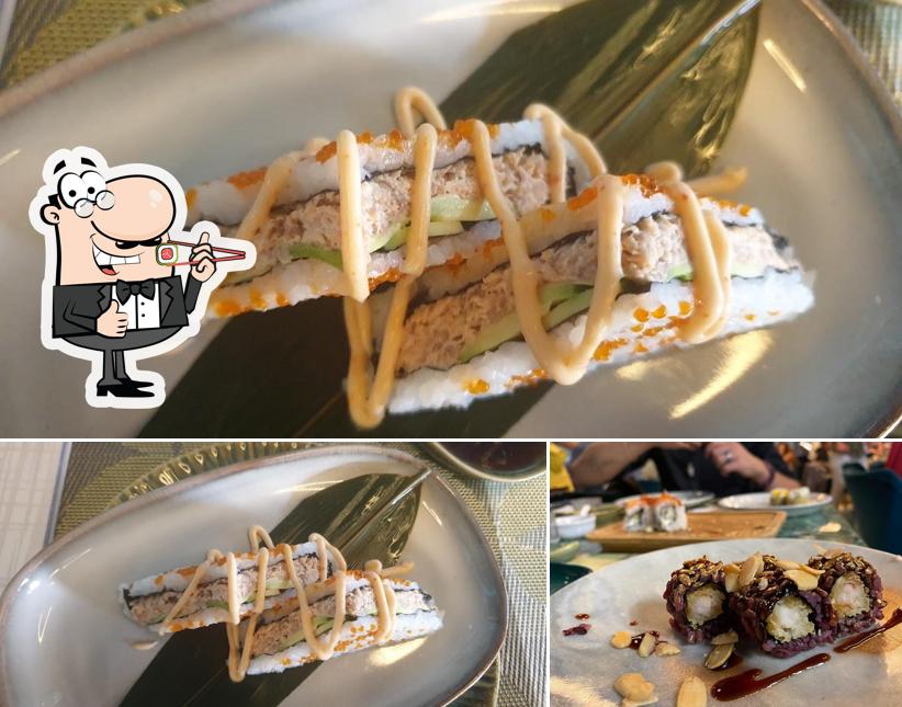 {Restaurant_name} ha disponibilità di piatti di sushi