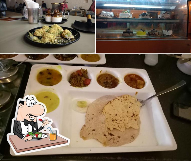 Meals at Uncle Da Dhaba (A Unit Of LeChef)