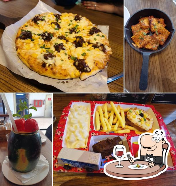 Meals at Pop Tate's Metro Junction Mall Kalyan