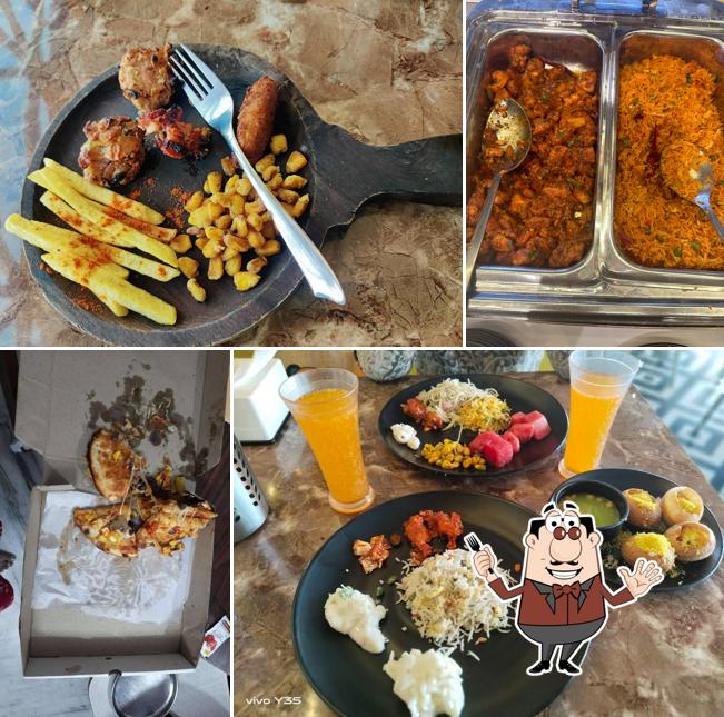 Food at Samjohn's Pizza As Rao Nagar