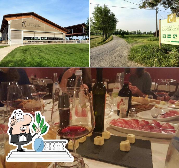 La esterno e vino del ristorante