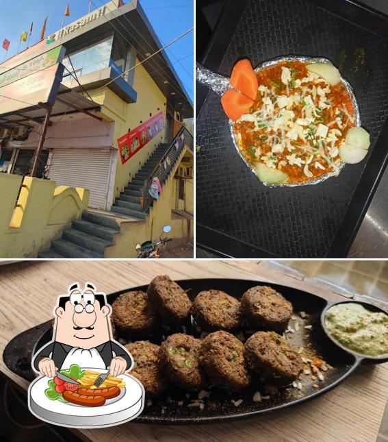 Rasam Food Corner - Best Restaurant, Fast Food Restaurant In Radhanpur is distinguished by food and exterior
