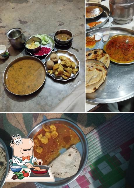 Chicken curry at Madhuban Hotel Mata Chouk