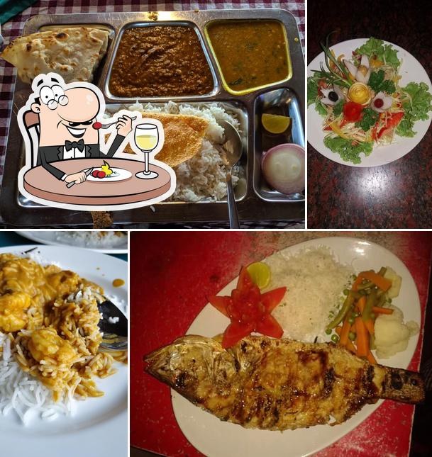 Food at WOW Family Restaurant & Bar (Tiger Bar)