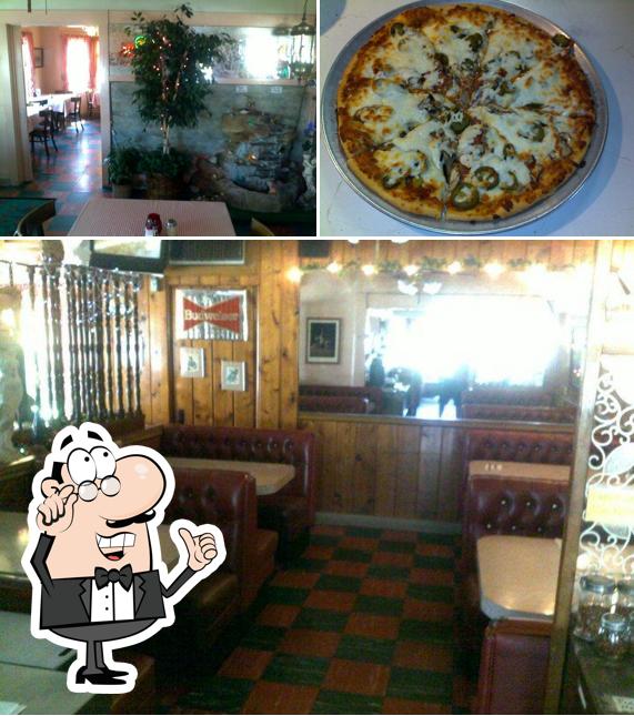 La Rizza's Pizza House, Long Beach - Restaurant menu, prices and reviews