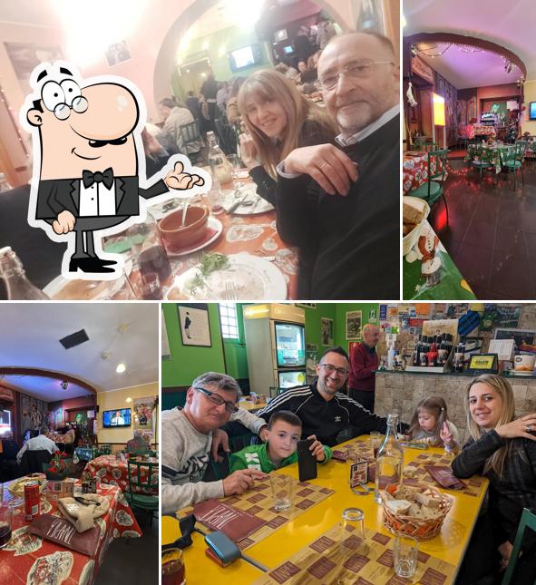 Siediti a un tavolo di Ristorante Tina Pica