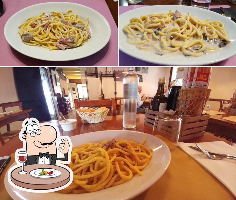 Platti al Taverna del Borgo