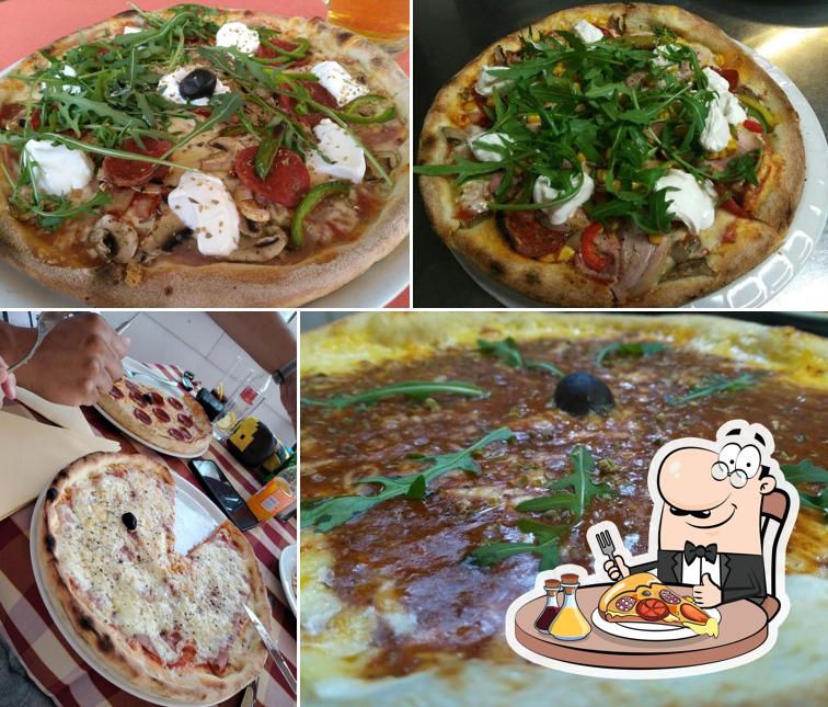 Prenditi tra le molte varianti di pizza