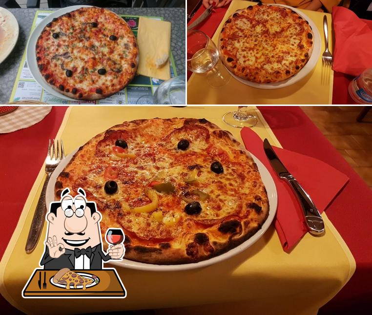 A Falken Restaurant, puoi goderti una bella pizza