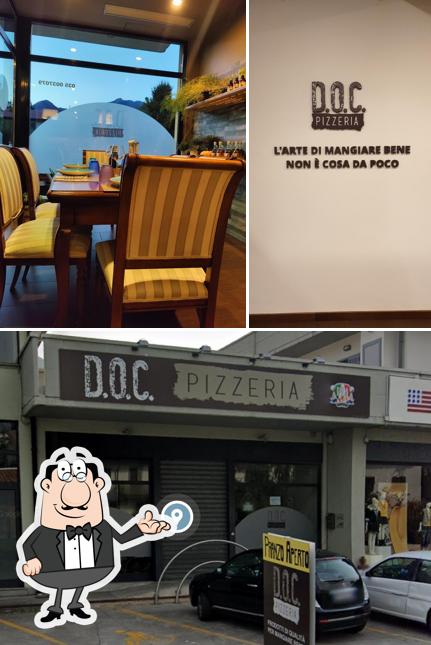 Dai un'occhiata agli interni di D.O.C. PIZZERIA