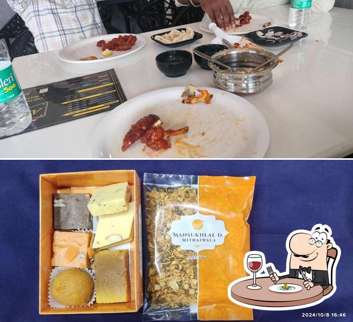 Food at Mansukhlal D.Mithaiwala