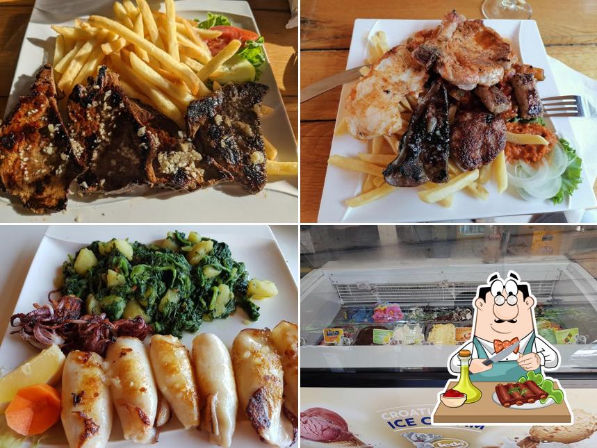 Morski Val. Mideterranean seafood, pasta and pizza.