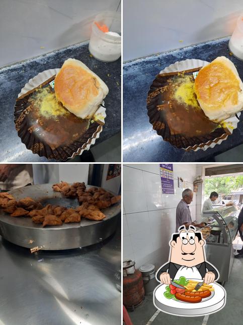 Shiv Ghughra and Dabeli