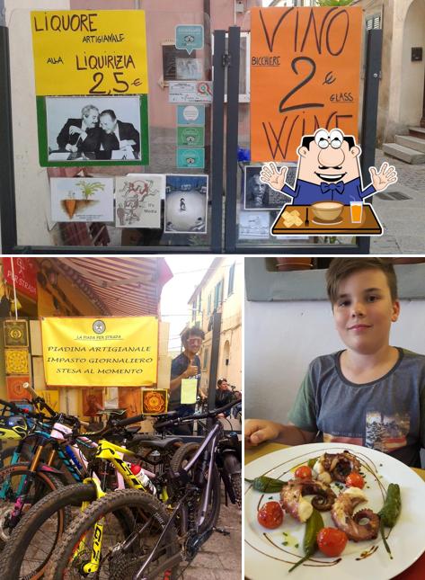 Platti al La Piada Per Strada