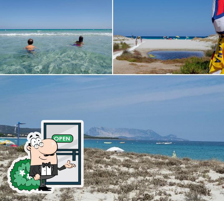 Puoi goderti l'aria fresca da seduto all'esterno di Lu Paradisu Chiosco Bar