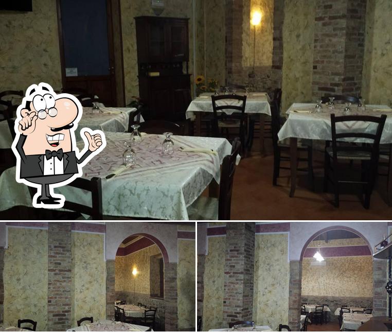 Gli interni di Pizzeria il capriccio