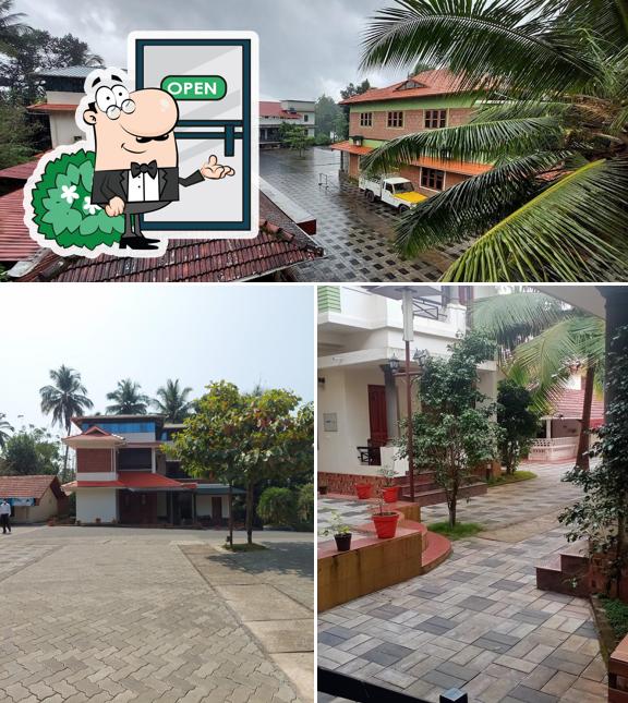 The exterior of Aroma Resort Mattannur
