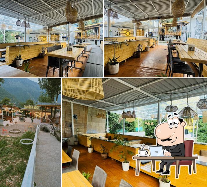 Lamrin’s Cafe & Bar Dharamkot (Best restaurant in Dharamkot)