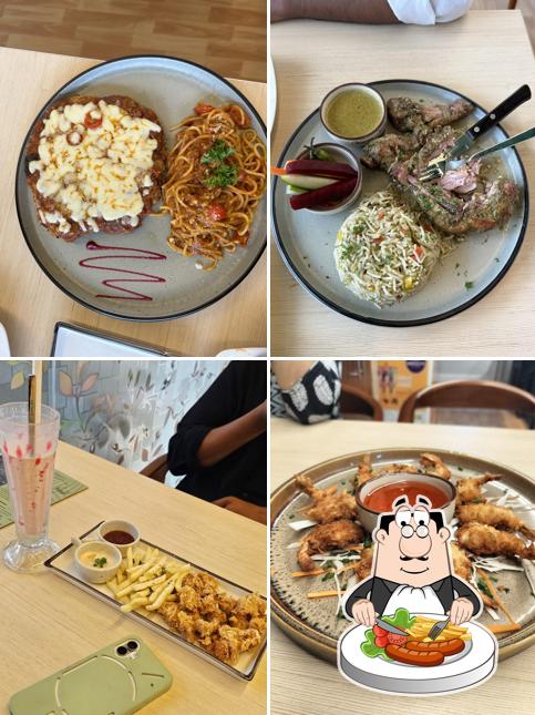 Food at Leafy Lounge Resto Cafe