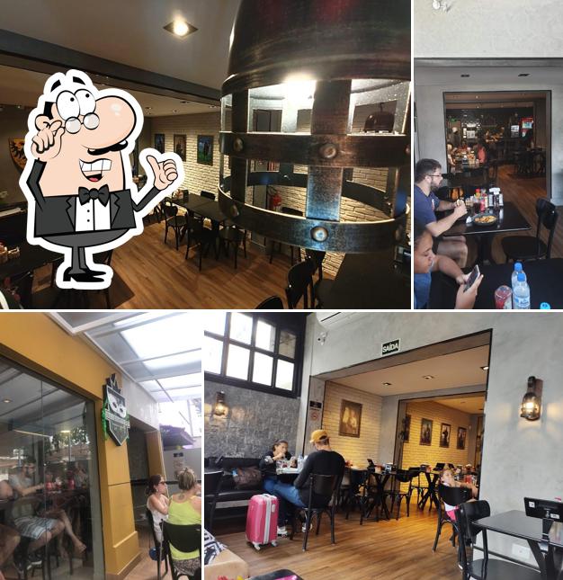 O interior do Seven Kings Burgers N'Beers