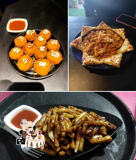 Food at Spot! Cafe