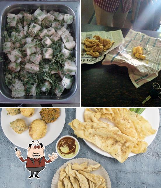 Meals at LAXMI GANTHIYA RATH