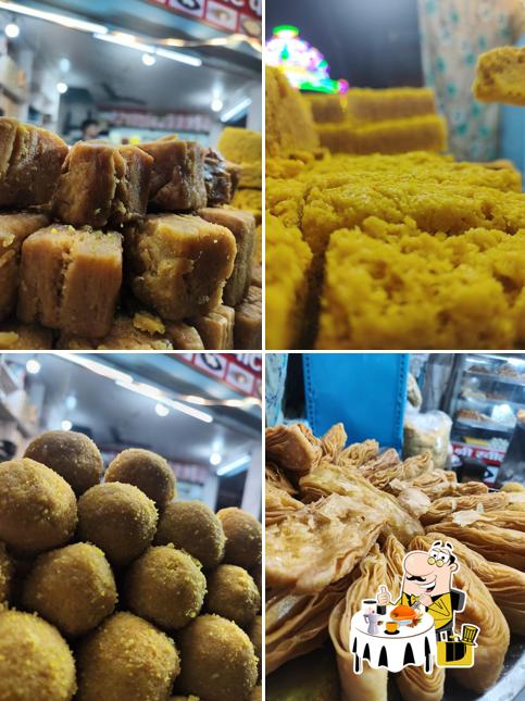 Meals at Ram Dhani Chaat and sweets corner