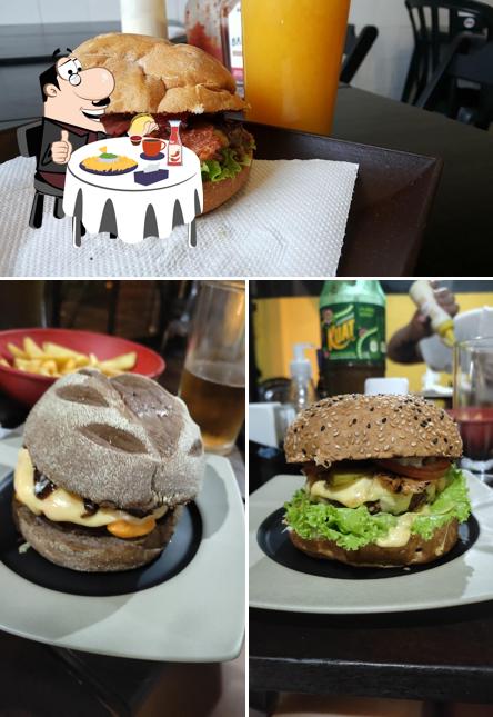 Experimente um hambúrguer no Coalhada Burguer