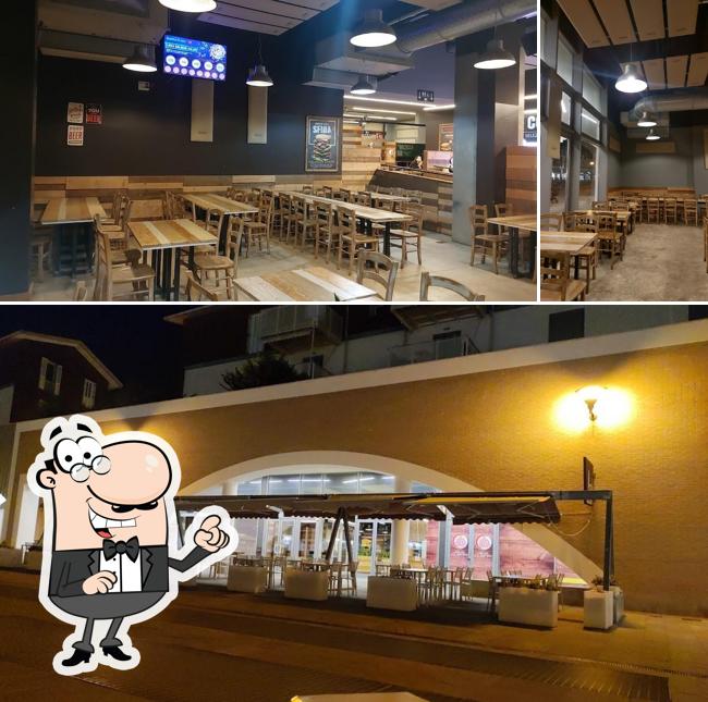 Dai un'occhiata agli interni di Porca Vacca